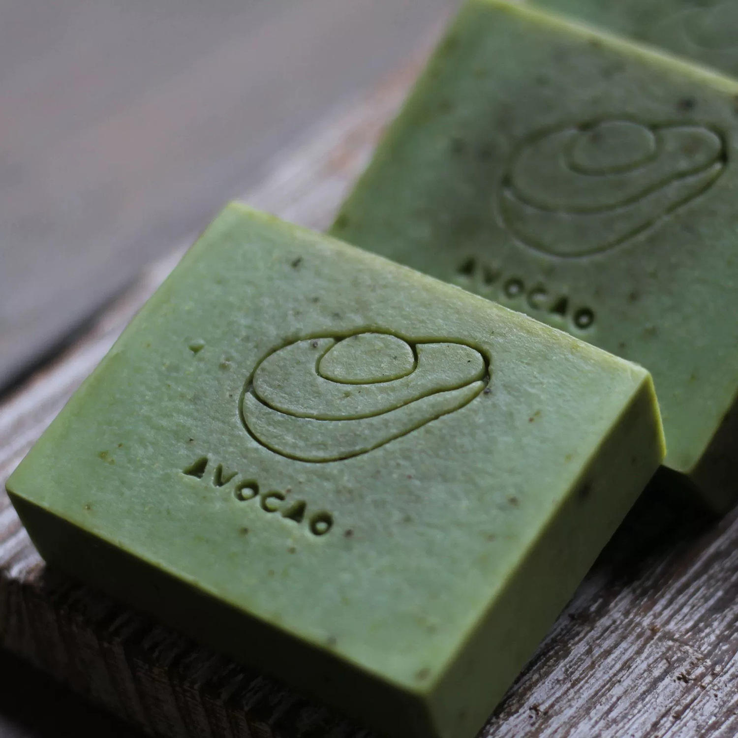 Organic Handmade Moringa & Avocado Soap Bar – Deep Cleansing, Whitening & Antiseptic - Image 3
