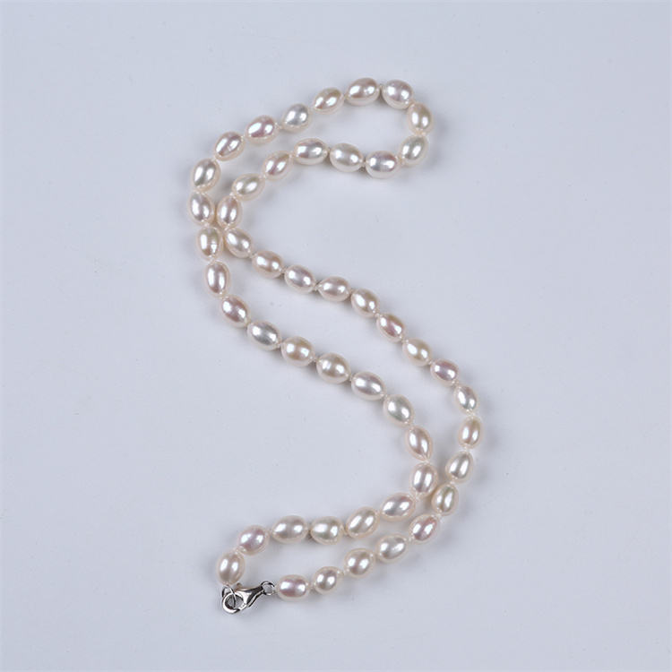 Elegant 7-8mm Natural White Freshwater Rice Pearl Necklace – Classic Jewelry for Women - Image 4